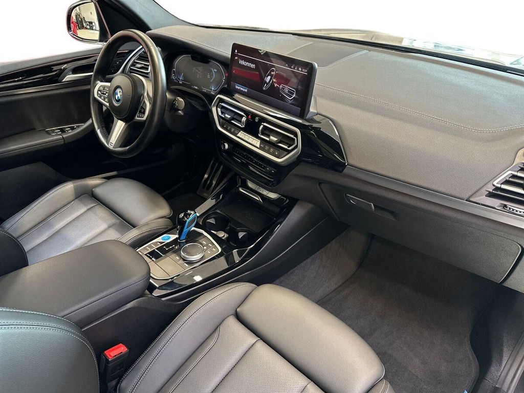 BMW iX3 M-Sport Charged billede 10