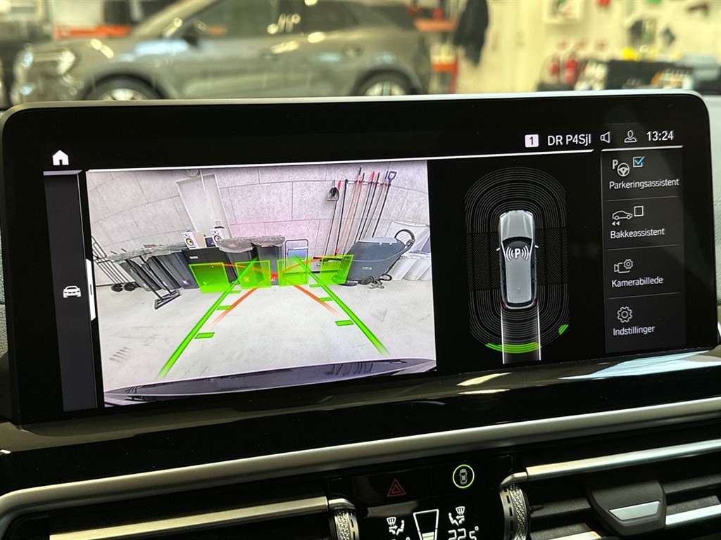 BMW iX3 M-Sport Charged billede 19