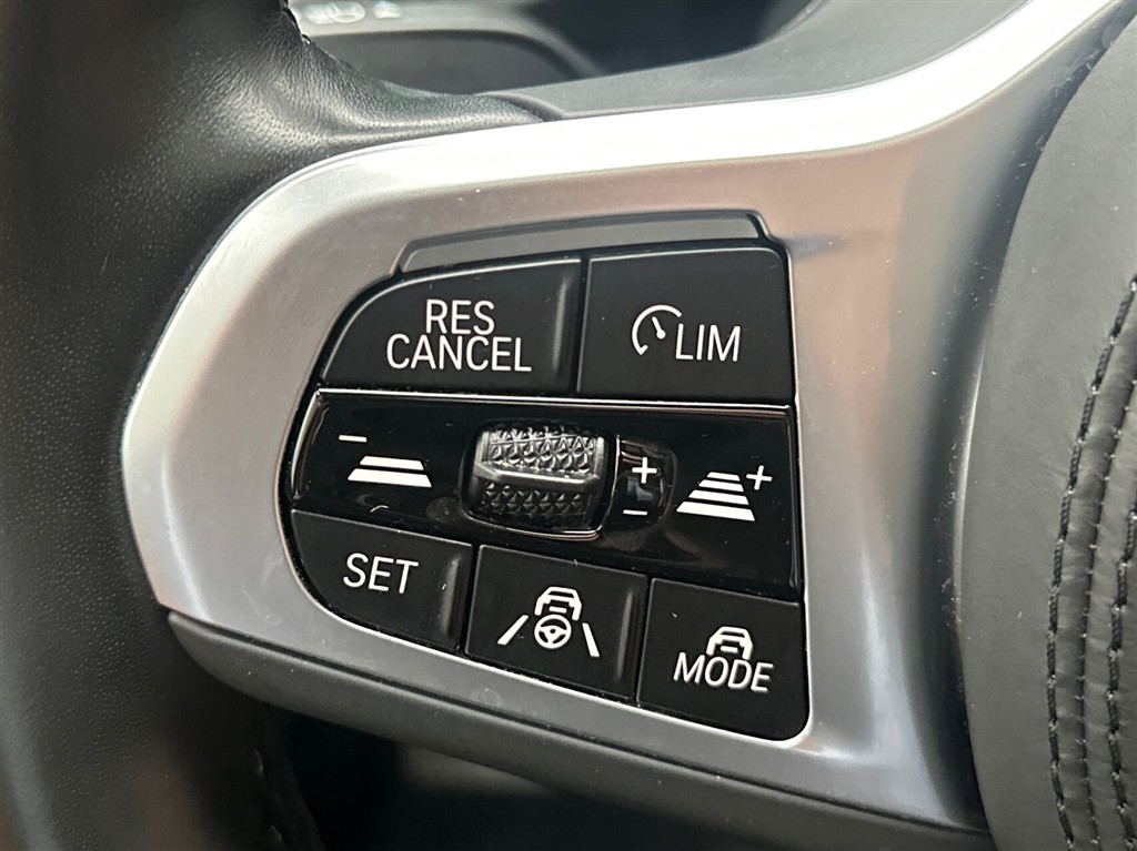 BMW iX3 Charged billede 16