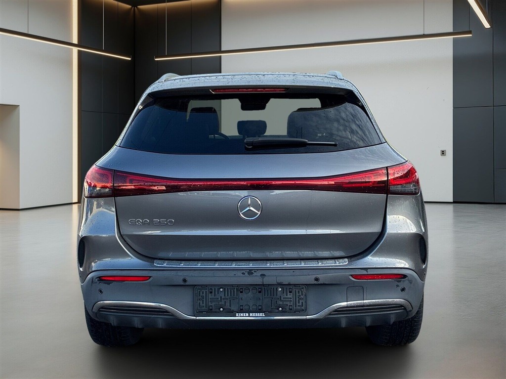 Mercedes-Benz EQA 250 AMG Line billede 3