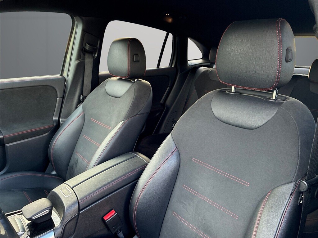 Mercedes-Benz EQA 250 AMG Line billede 9