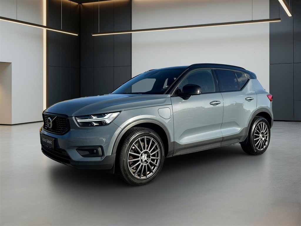 Volvo XC40 R-design