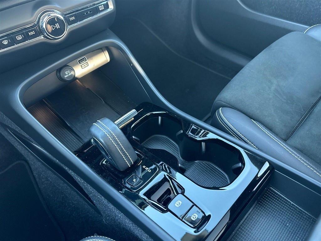 Volvo XC40 R-design billede 17