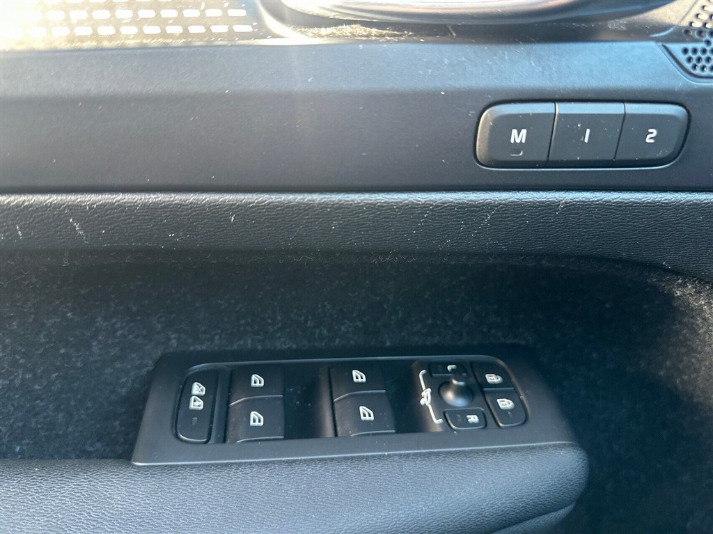 Volvo XC40 R-design billede 18