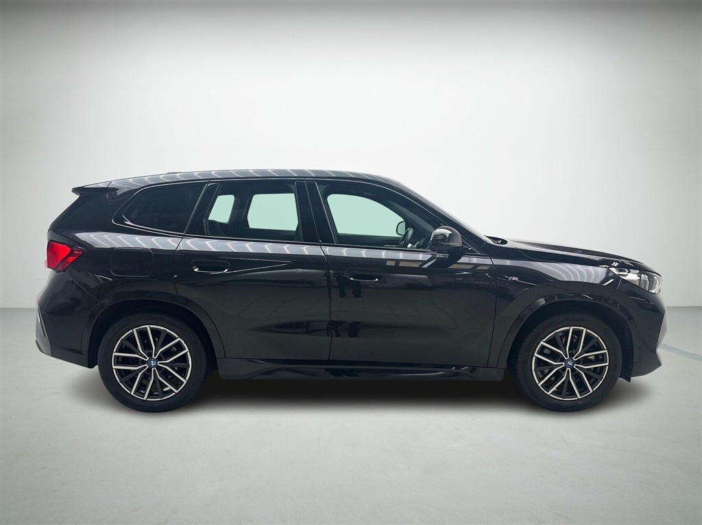 BMW iX1 M-Sport billede 6