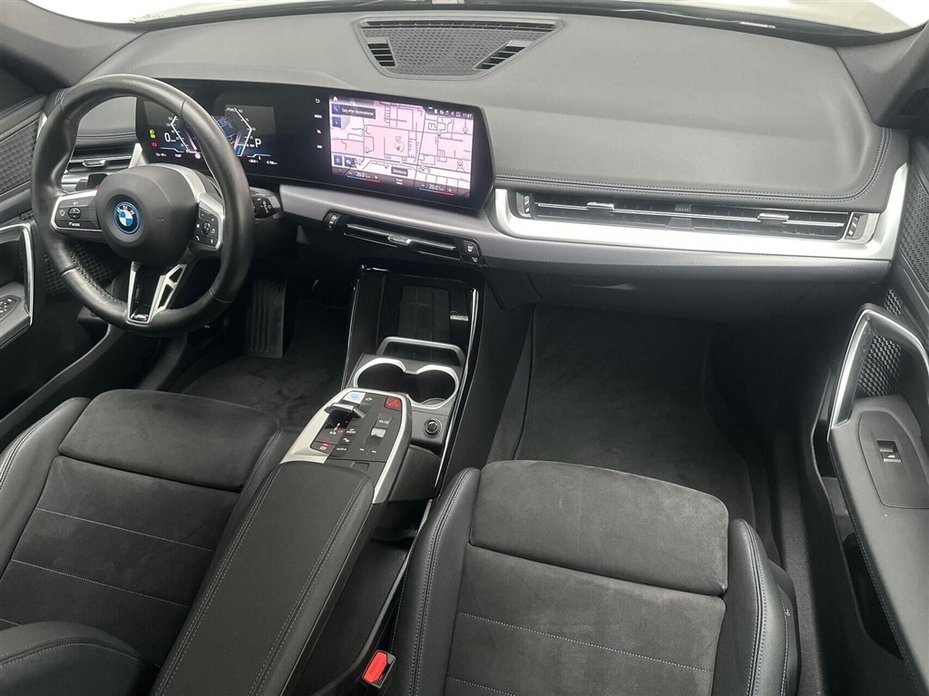 BMW iX1 M-Sport billede 11
