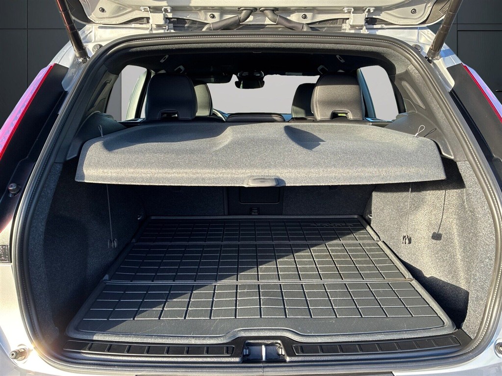 Volvo EX40 Plus billede 8