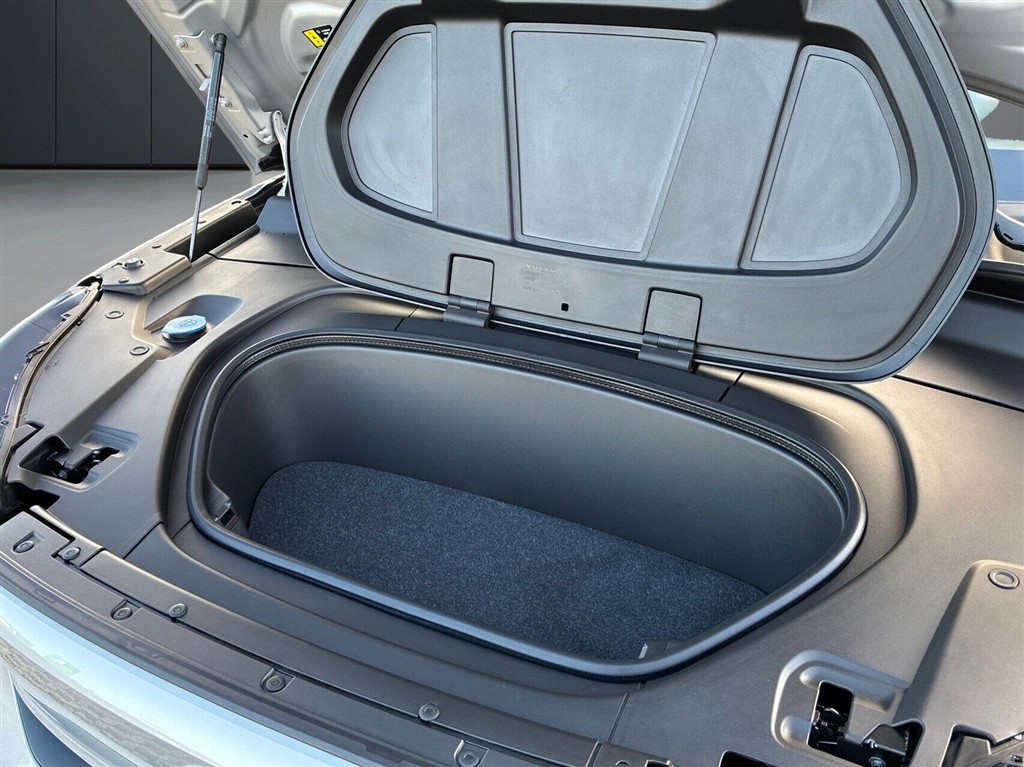 Volvo EX40 Plus billede 25