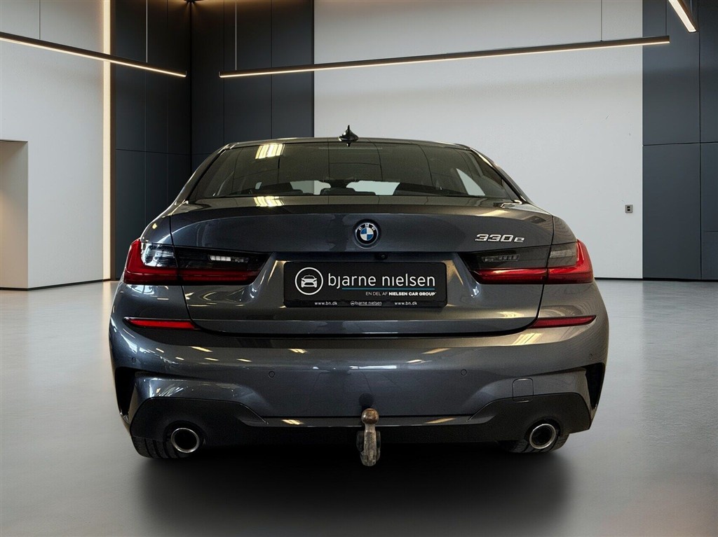 BMW 330e M-Sport billede 5