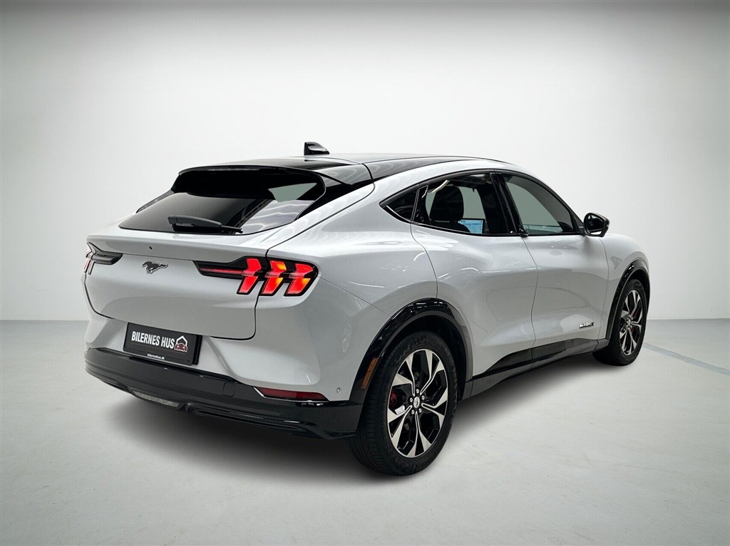 Ford Mustang Mach-E UR Premium billede 2