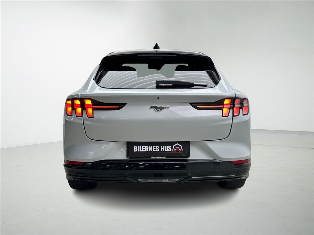 Ford Mustang Mach-E UR Premium billede 8