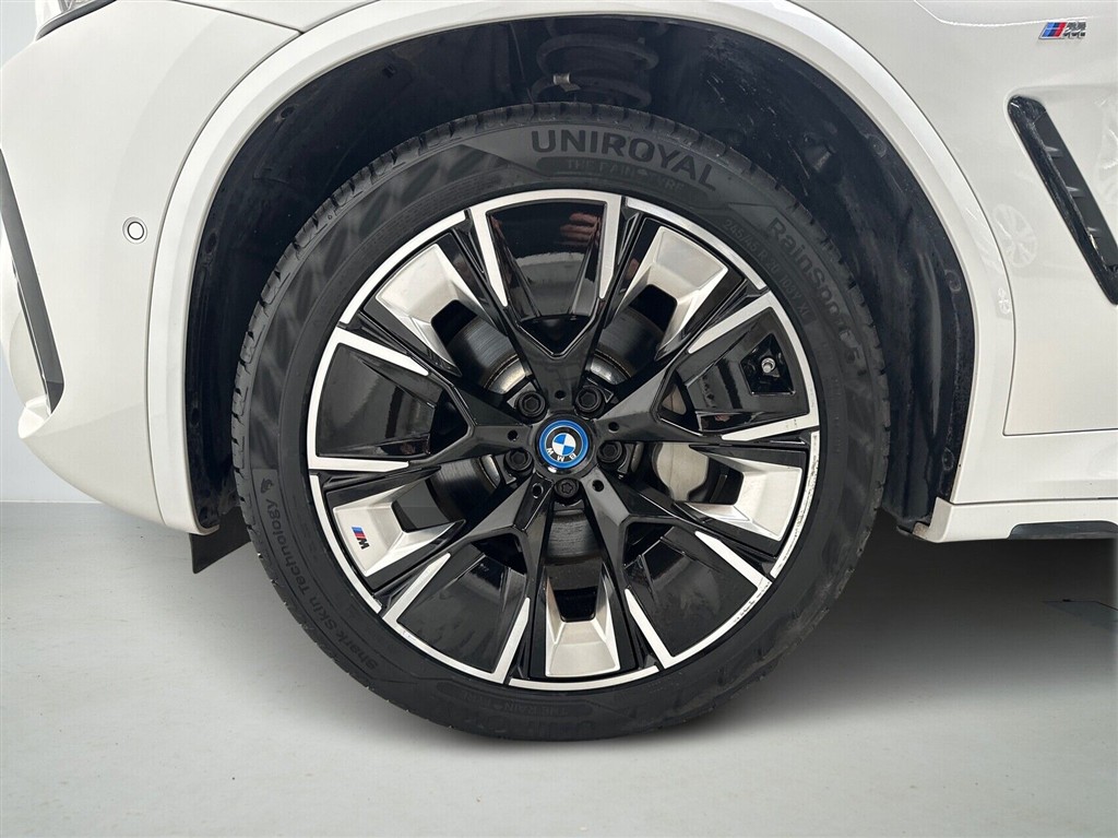 BMW iX3 M-Sport Charged Plus billede 9