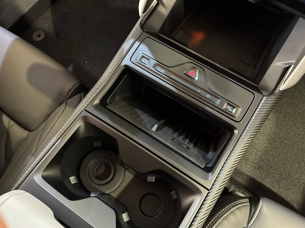 Ford Explorer UR Premium billede 18