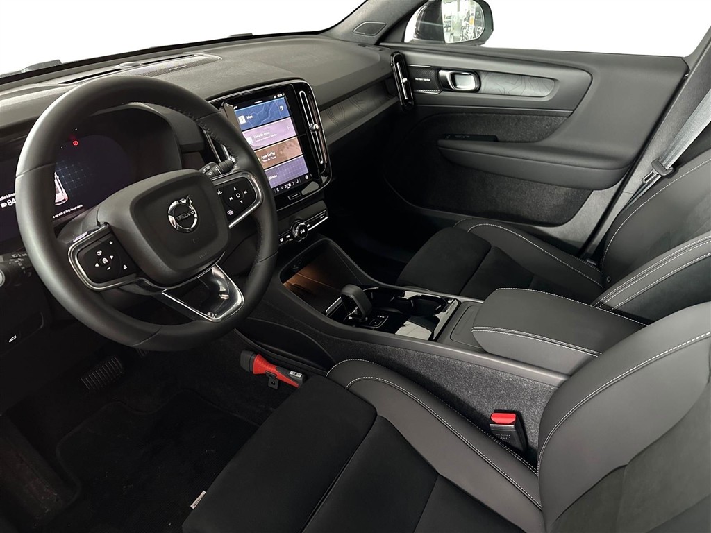Volvo XC40 Plus billede 7