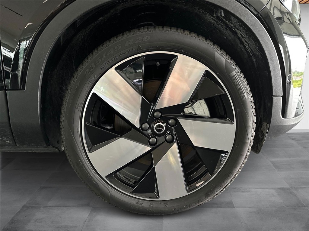 Volvo XC40 Plus billede 8