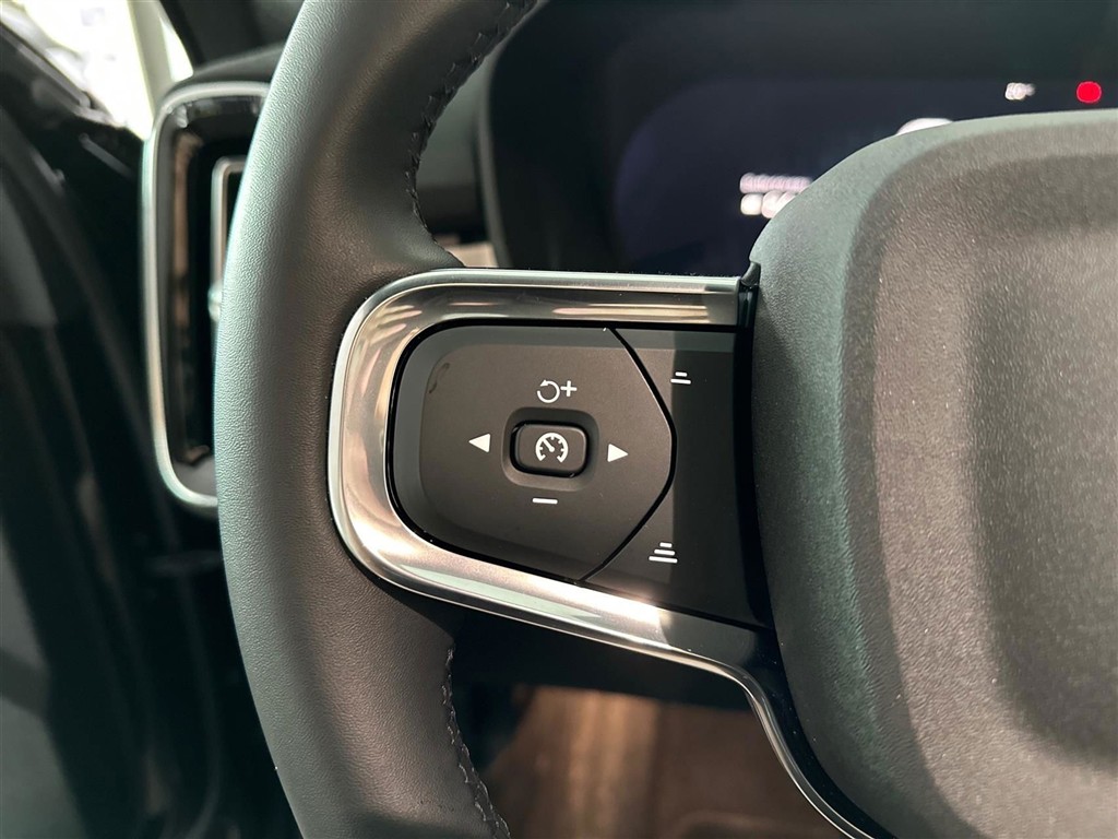 Volvo XC40 Plus billede 17