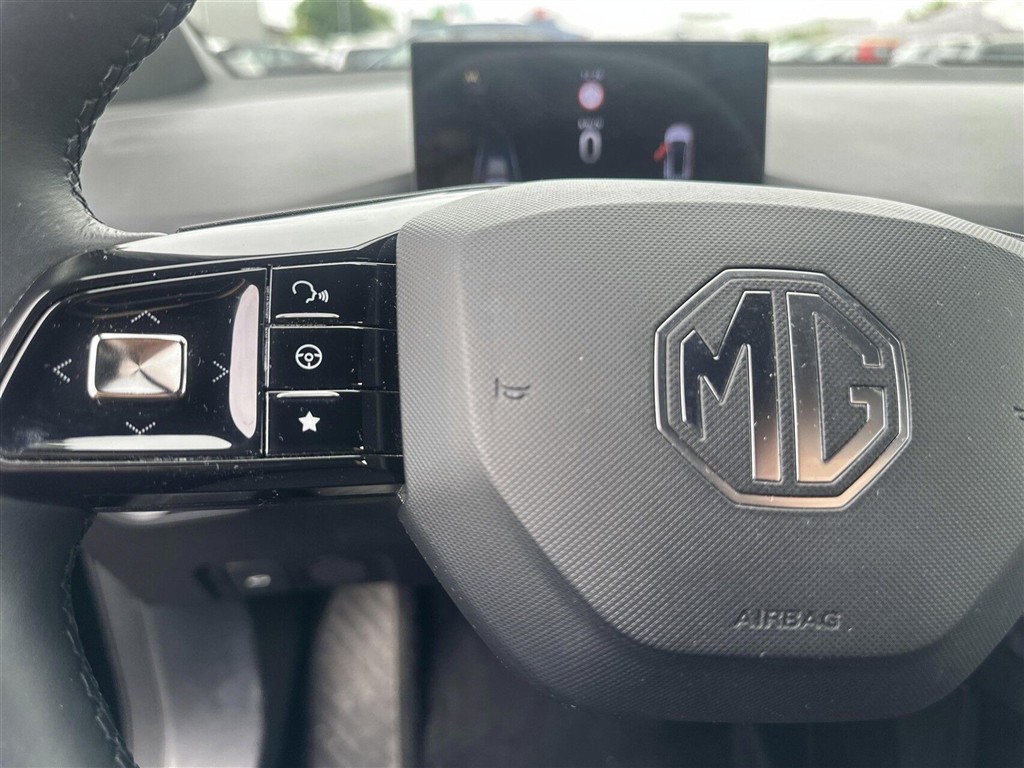 MG MG4 Electric Luxury billede 8