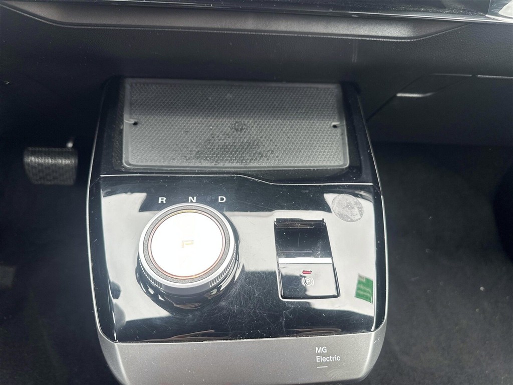 MG MG4 Electric Luxury billede 14