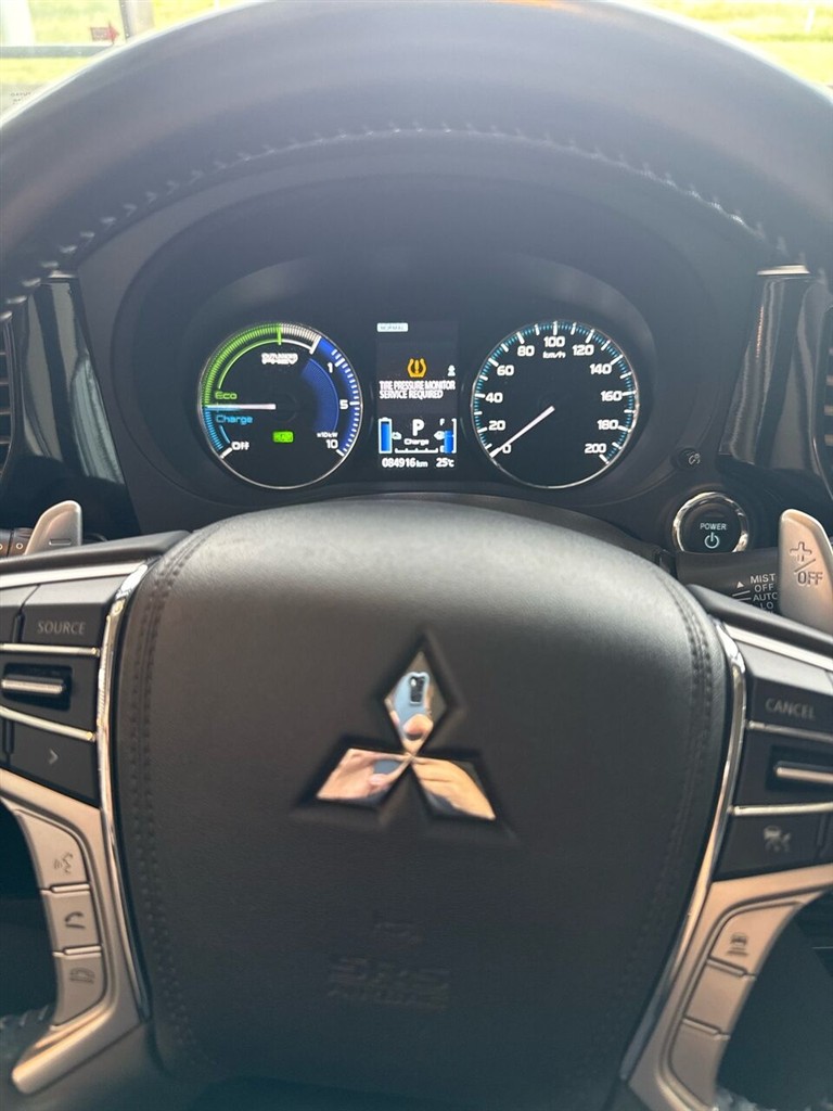 Mitsubishi Outlander Intense billede 9