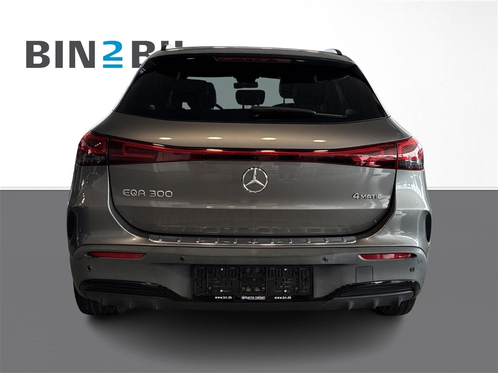 Mercedes-Benz EQA 300 AMG Line billede 5