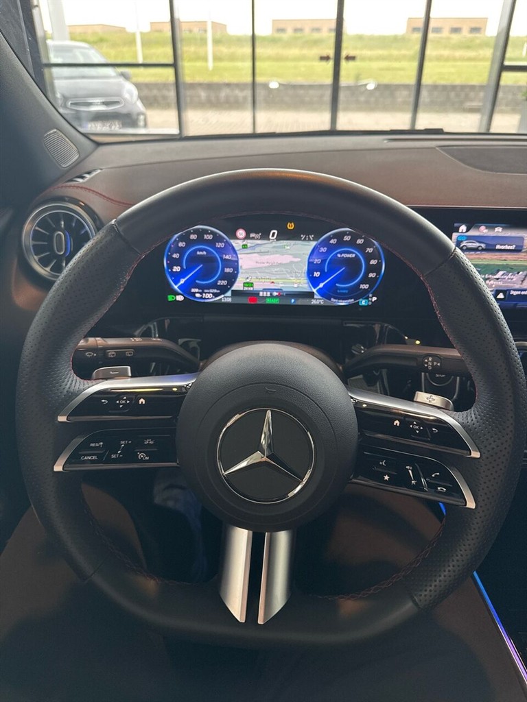 Mercedes-Benz EQA 250+ AMG Advance billede 8