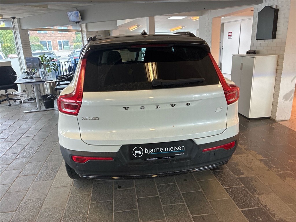 Volvo XC40 Core billede 5