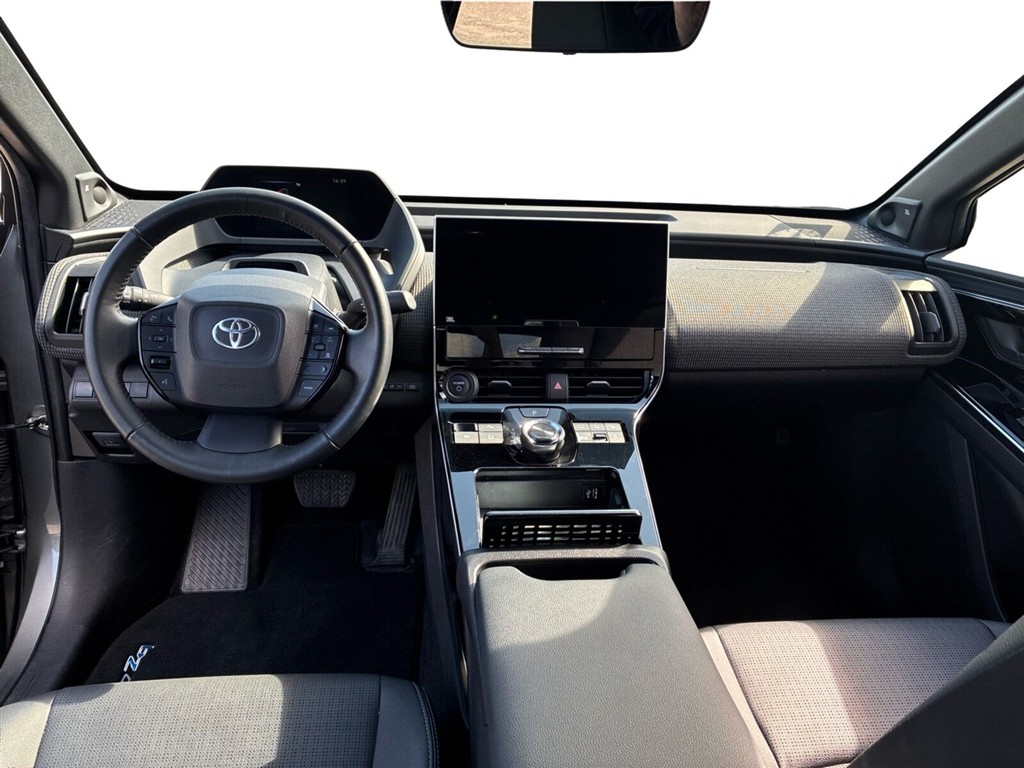Toyota bZ4X Executive billede 11