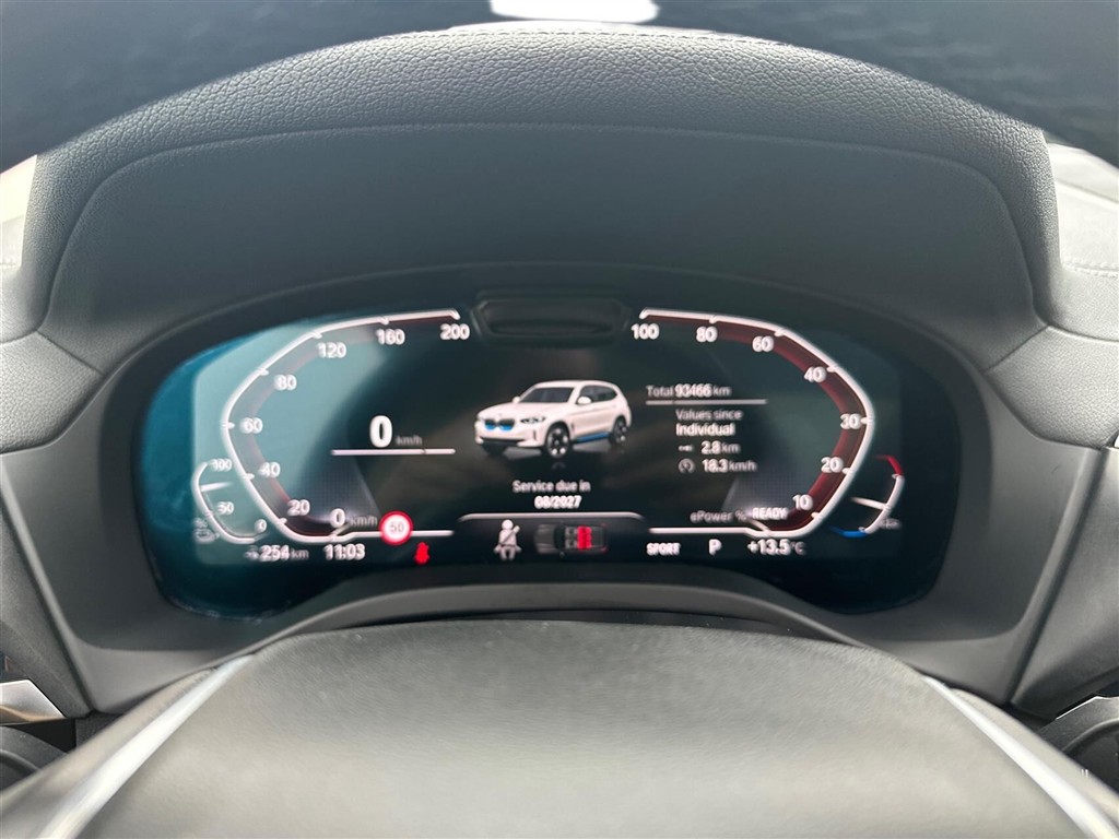 BMW iX3 Charged Plus billede 14