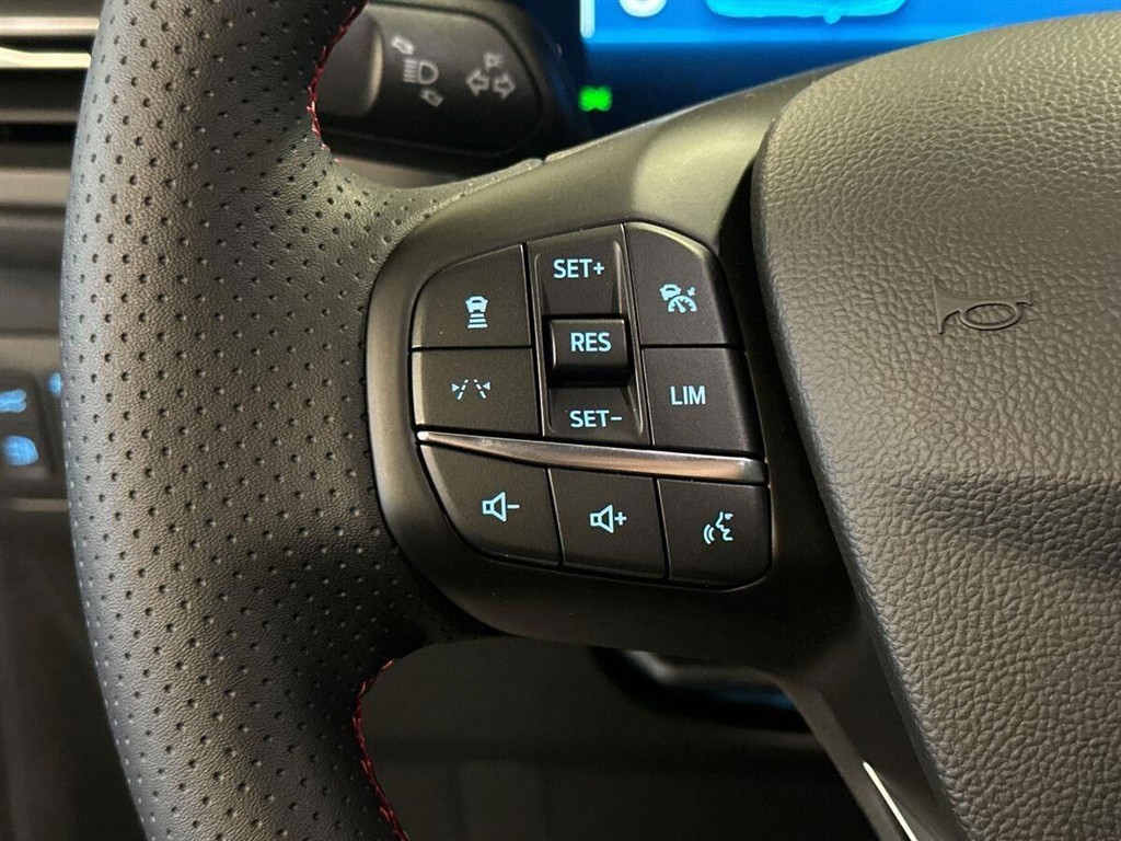 Ford Kuga ST-Line X billede 17