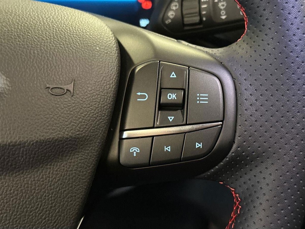 Ford Kuga ST-Line X billede 18