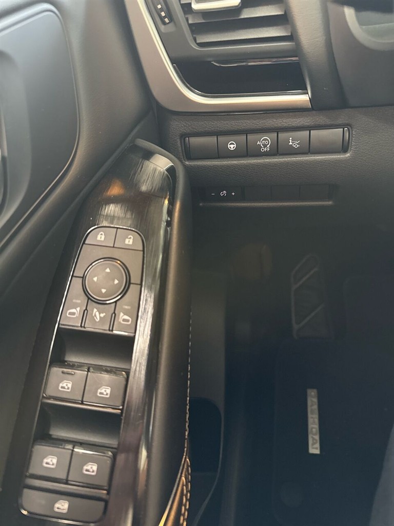Nissan Qashqai N-Connecta billede 13