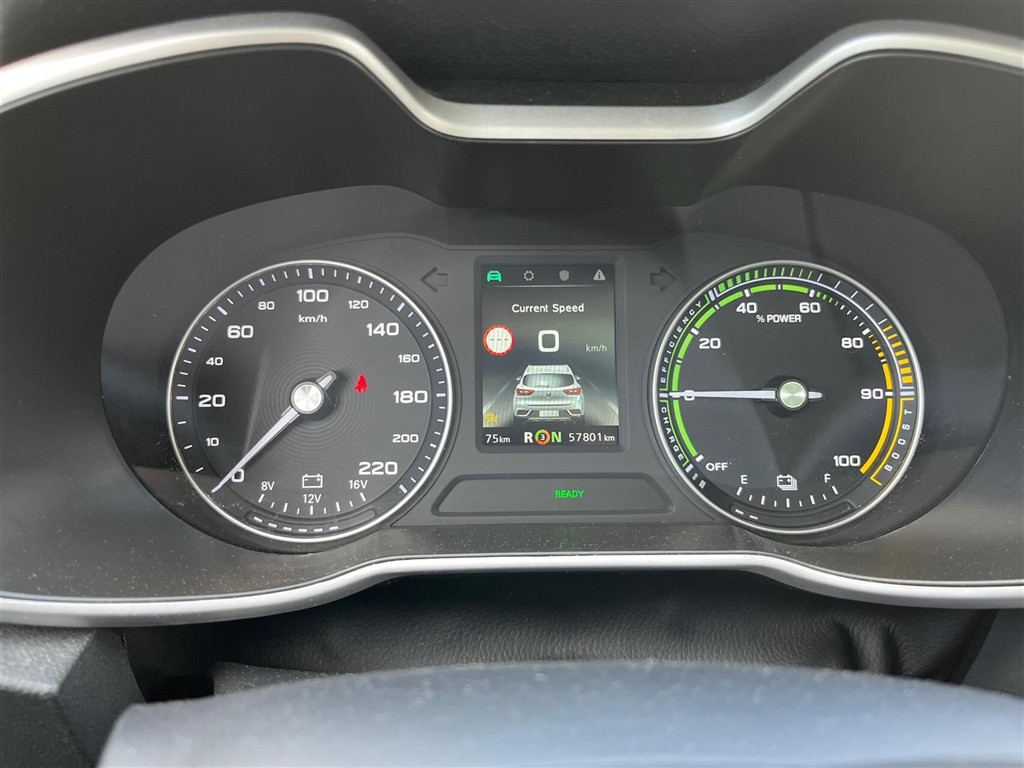 MG ZS EV Luxury billede 14