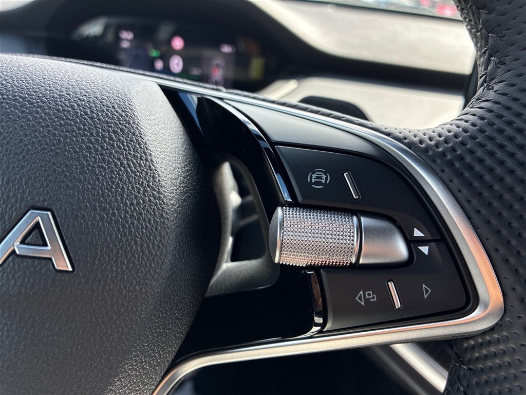 Skoda Enyaq Sportline billede 13