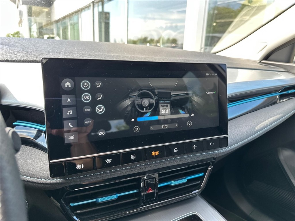 MG MG5 Electric Standard Range Luxury billede 23