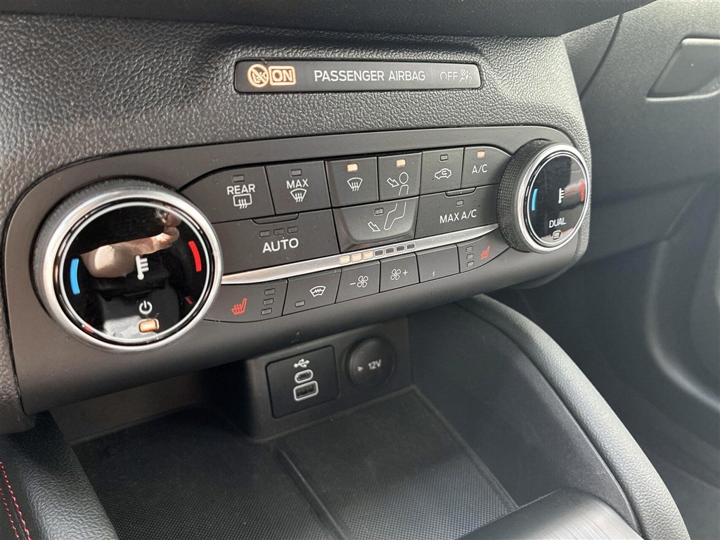 Ford Kuga ST-Line X billede 24