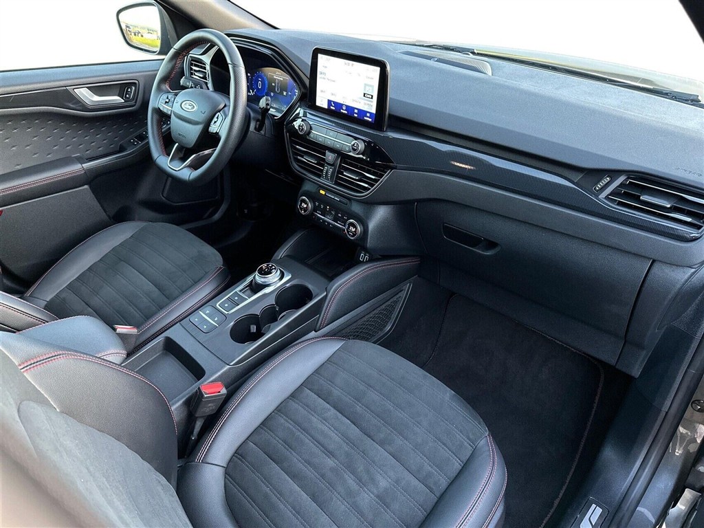 Ford Kuga ST-Line X billede 6