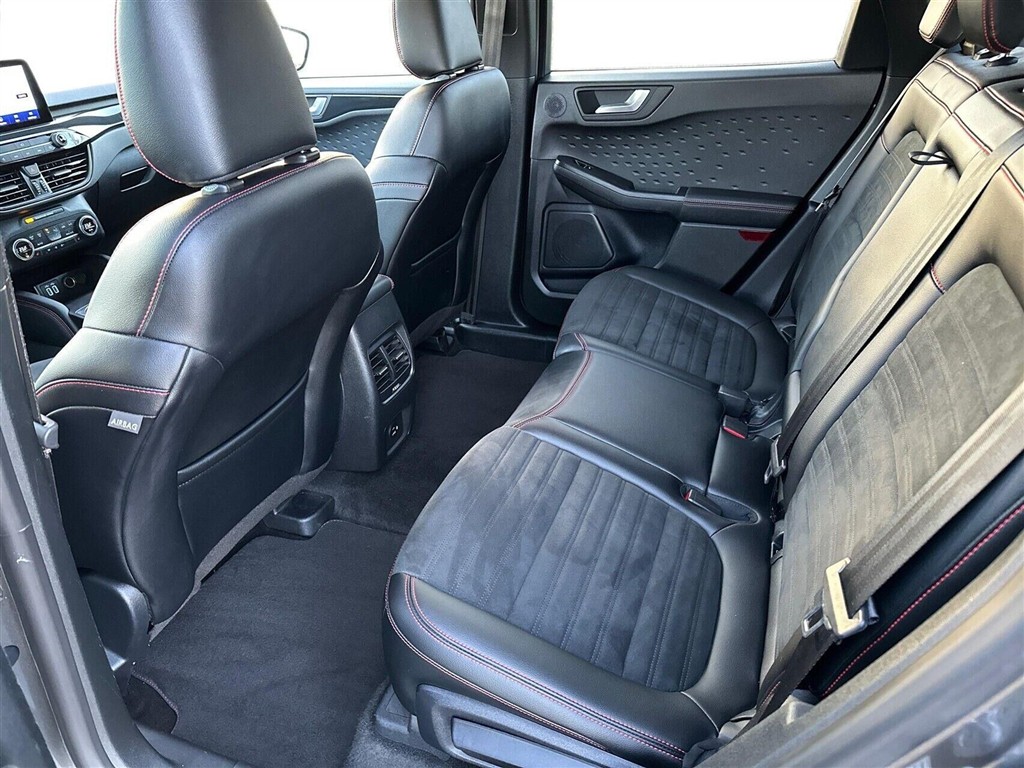 Ford Kuga ST-Line X billede 8