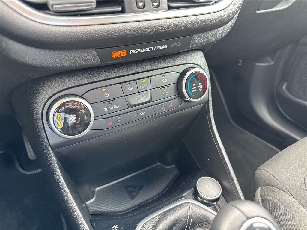 Ford Fiesta Titanium billede 14