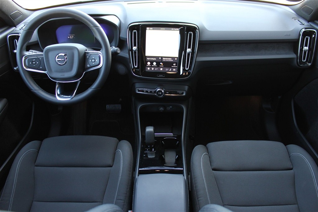 Volvo XC40 Plus billede 6