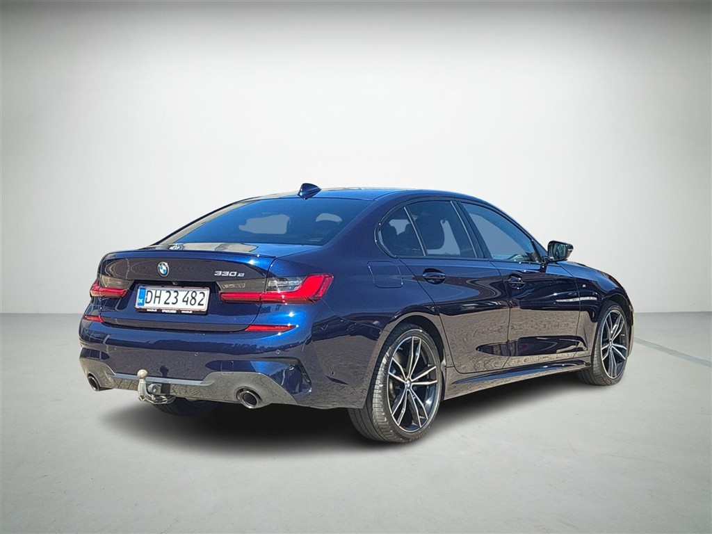 BMW 330e M-Sport billede 3