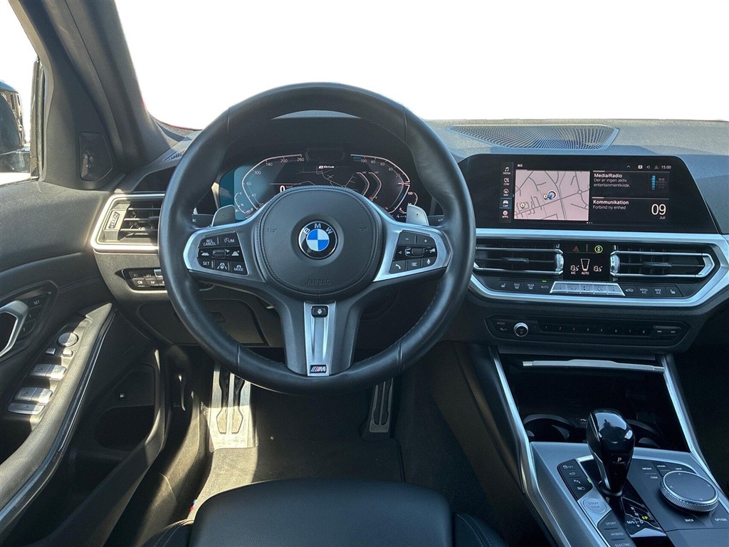 BMW 330e M-Sport billede 11
