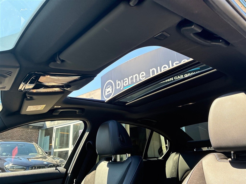 BMW 330e M-Sport billede 2
