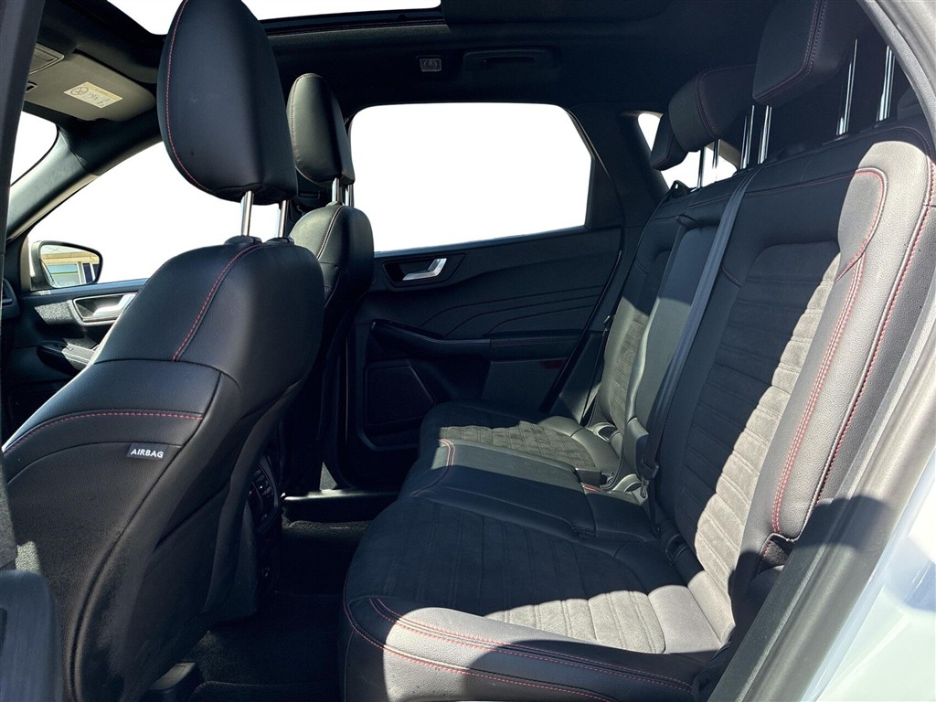 Ford Kuga ST-Line X billede 18