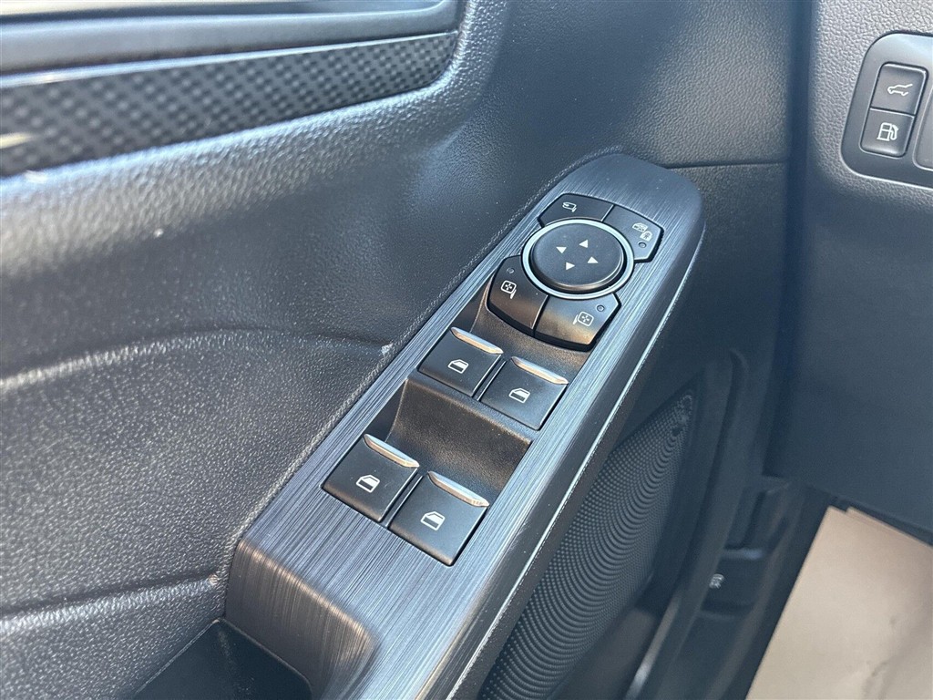 Ford Kuga ST-Line X billede 33