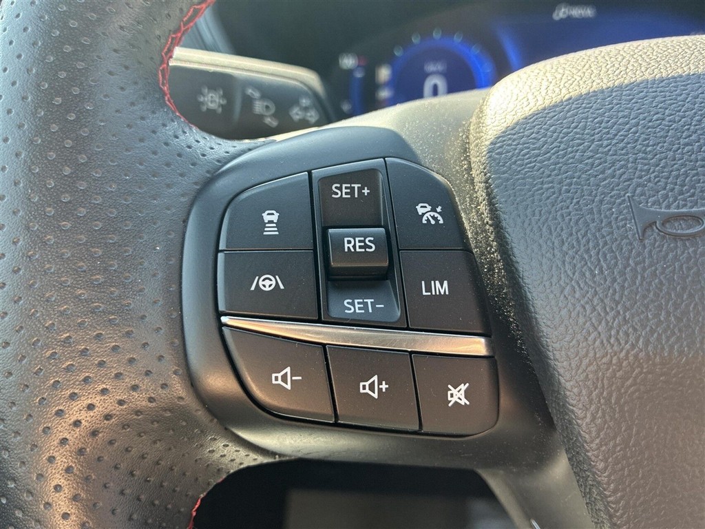 Ford Kuga ST-Line X billede 34