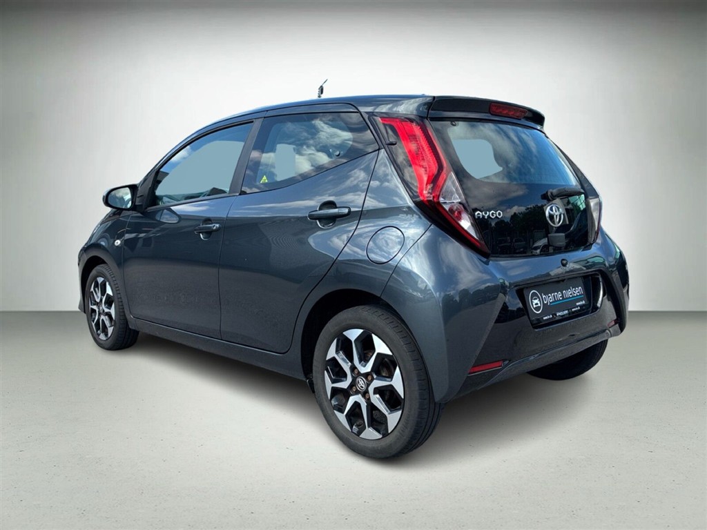 Toyota Aygo X-plore DAB+ billede 4
