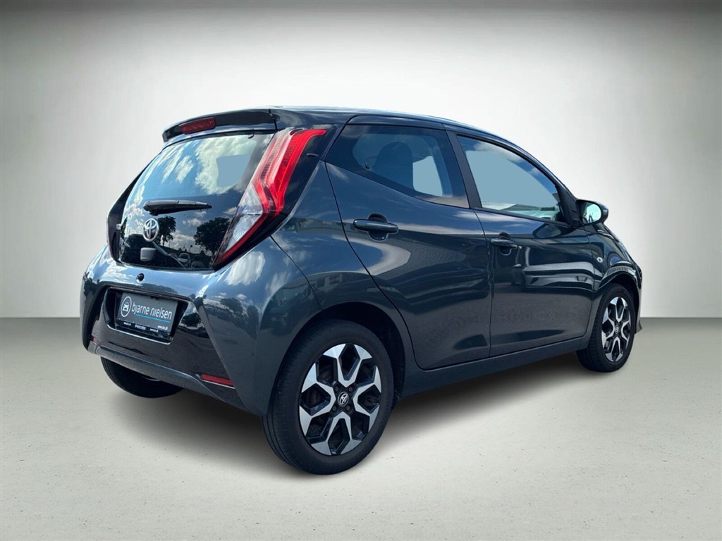 Toyota Aygo X-plore DAB+ billede 6