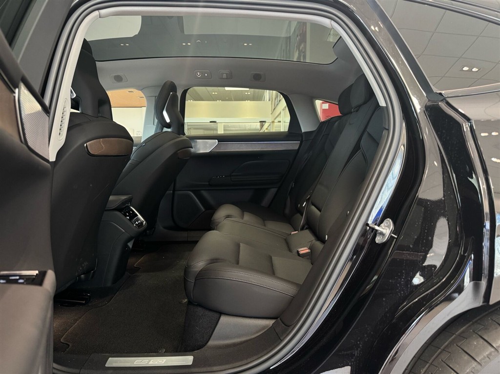 Volvo ES90 Ultra billede 7