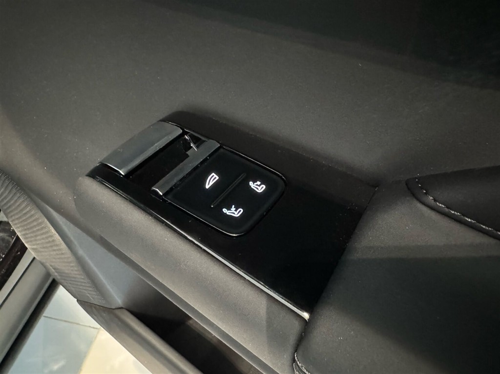 Volvo ES90 Ultra billede 12