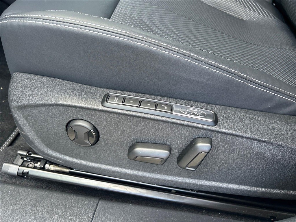 Ford Explorer UR Select billede 21